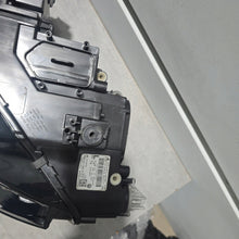 Laden Sie das Bild in den Galerie-Viewer, Frontscheinwerfer BMW 5NB941081A Laser Links Scheinwerfer Headlight SCH7898409640up