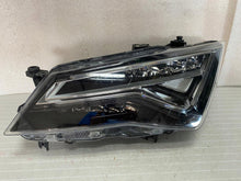Laden Sie das Bild in den Galerie-Viewer, Frontscheinwerfer Seat Ateca 576941007D LED Ein Stück (Rechts oder Links) SCH4080282670bc