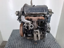 Load image into Gallery viewer, Motor Renault G9TS7421 2.2 DCI 2004 Diesel Engine Unkomplett