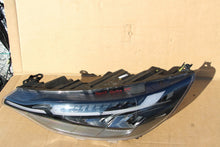 Laden Sie das Bild in den Galerie-Viewer, Frontscheinwerfer Ford Custom PZ31-13EO15-CB Links Scheinwerfer Headlight SCH7579919950qe