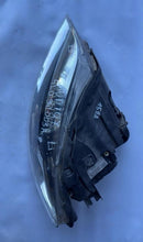 Laden Sie das Bild in den Galerie-Viewer, Frontscheinwerfer Audi Q7 4L0941003A Bi-Xenon Links Scheinwerfer Headlight SCH3787995380nh