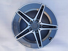 Laden Sie das Bild in den Galerie-Viewer, 1x Alufelge 18 Zoll 5x112 A2064011800 Mercedes-Benz W206 Rim Wheel FEL1770763605nm