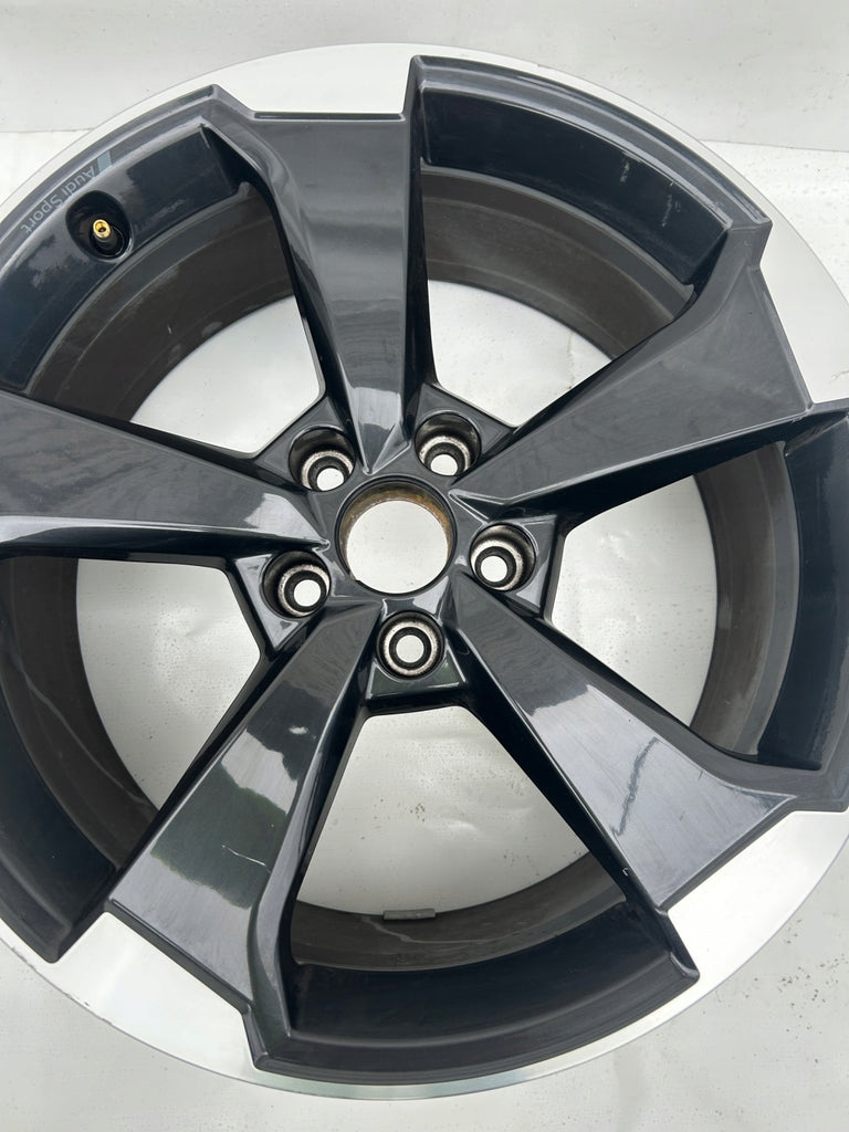 1x Alufelge 19 Zoll 8.0" 5x112 45ET Glanz Grau 81A601025M Audi Q2 Mg Rim Wheel FEL3417290240fw
