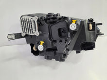 Load image into Gallery viewer, Frontscheinwerfer VW Taigo 2G7941035C Full LED Links Scheinwerfer Headlight