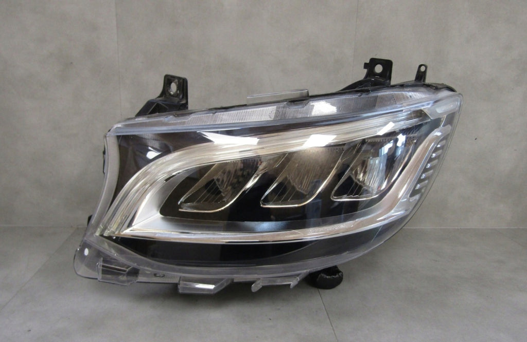 Frontscheinwerfer Mercedes-Benz Sprinter A9109065700 LED Links Headlight SCH7111374395on