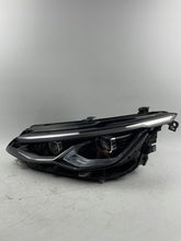 Laden Sie das Bild in den Galerie-Viewer, Frontscheinwerfer VW Golf VIII 5H1941035J LED Links Scheinwerfer Headlight SCH1436689343vp