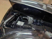 Laden Sie das Bild in den Galerie-Viewer, Frontscheinwerfer Renault 260609504R 80A805607 Full LED Links Headlight SCH5472761927st