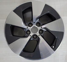 Load image into Gallery viewer, 1x Alufelge 17 Zoll 7.5" 5x112 27ET 6868047 BMW 5 G31 G30 Rim Wheel FEL2066087252vd