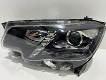 Laden Sie das Bild in den Galerie-Viewer, Frontscheinwerfer Peugeot Partner Rifter 90146217 LED Links Headlight SCH5885706808zk