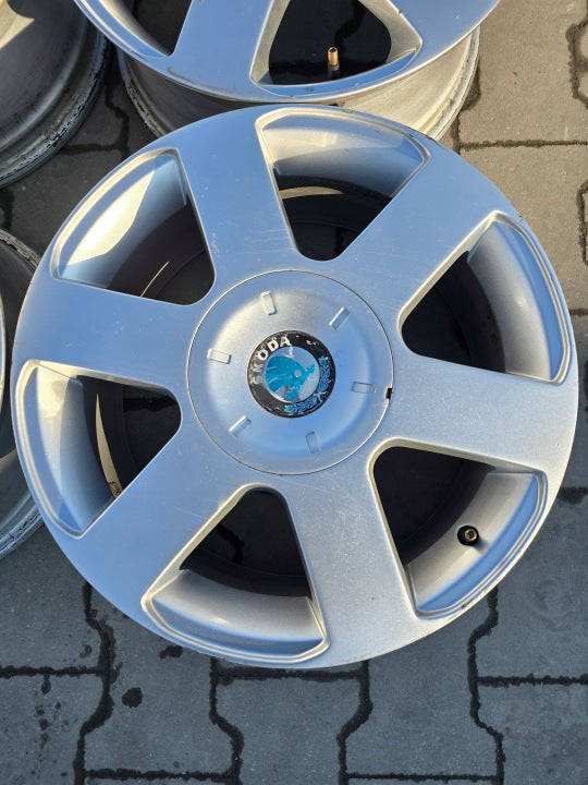 4x Alufelge 16 Zoll 6.5" 5x112 50ET 170601025B Skoda Rim Wheel FEL5576619853zt