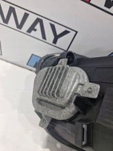 Laden Sie das Bild in den Galerie-Viewer, Frontscheinwerfer BMW X1 F48 7495004-03 Xenon Rechts Scheinwerfer Headlight SCH5014173258fz