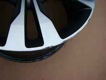 Laden Sie das Bild in den Galerie-Viewer, 1x Alufelge 18 Zoll 8.5&quot; 5x112 56ET Glanz Graphit A2054012902 Mercedes-Benz