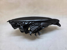Laden Sie das Bild in den Galerie-Viewer, Frontscheinwerfer Volvo V60 II S60 III SPP15794 32314160 Links Headlight SCH8327132546cj