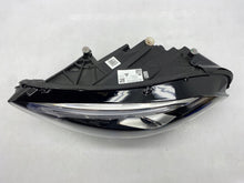 Laden Sie das Bild in den Galerie-Viewer, Frontscheinwerfer Mercedes-Benz W177 A1779062700 LED Links Headlight SCH2529245292ur