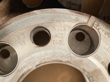 Load image into Gallery viewer, 1x Alufelge 17 Zoll 7.5" 5x112 36ET A2534010500 Mercedes-Benz Glc Rim Wheel FEL5648765433dn