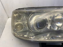 Laden Sie das Bild in den Galerie-Viewer, Frontscheinwerfer VW T5 Xenon Rechts Scheinwerfer Headlight