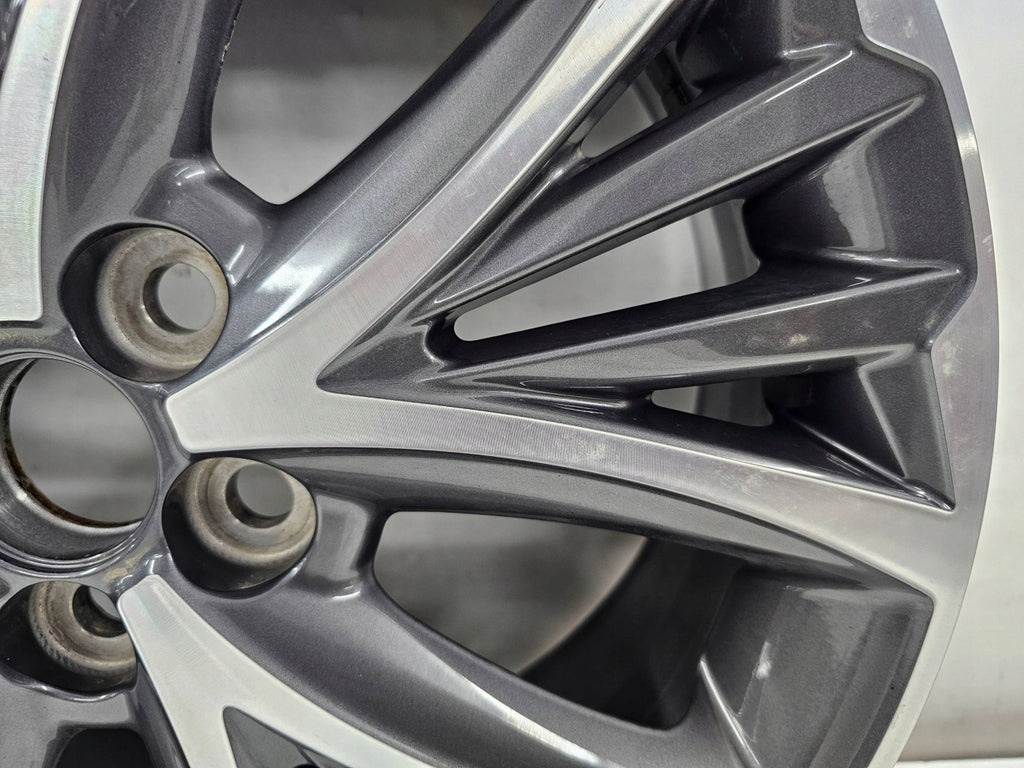 1x Alufelge 17 Zoll 5x114.3 PW4570D005 Toyota 4 Auris Yaris Rim Wheel FEL3440906475vz