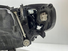 Laden Sie das Bild in den Galerie-Viewer, Frontscheinwerfer BMW F30 9883508-01 LED Rechts Scheinwerfer Headlight SCH5527415902xe