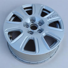 Laden Sie das Bild in den Galerie-Viewer, 1x Alufelge 16 Zoll 6.5&quot; 5x112 33ET Glanz Silber 8U0601025 Audi Q3 Rim Wheel