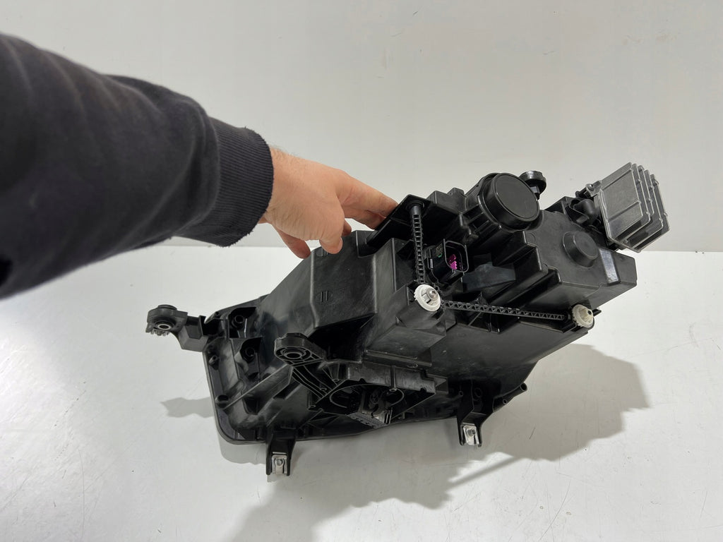 Frontscheinwerfer Cupra Ateca 576941032B 1EX014 891-32 LED Rechts Headlight