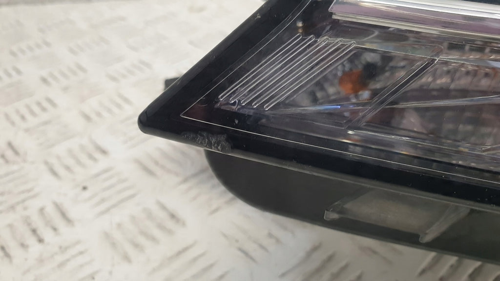 Frontscheinwerfer Skoda Fabia III 6V1941015F Full LED Links Headlight