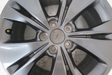 Load image into Gallery viewer, 1x Alufelge 17 Zoll 7.0&quot; 5x114.3 50ET 9677495177 Citroën C4 Picasso Rim Wheel