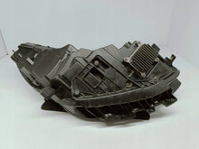 Laden Sie das Bild in den Galerie-Viewer, Frontscheinwerfer Mercedes-Benz Model 3 151495200D Links Scheinwerfer Headlight SCH9997693319sa