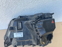 Laden Sie das Bild in den Galerie-Viewer, Frontscheinwerfer VW Amarok 2H3941032B Rechts Scheinwerfer Headlight SCH8161958817lg
