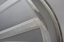 Load image into Gallery viewer, 1x Alufelge 19 Zoll 7.5&quot; 5x114.3 46ET Glanz Silber GI400ADE09 Hyundai Rim Wheel