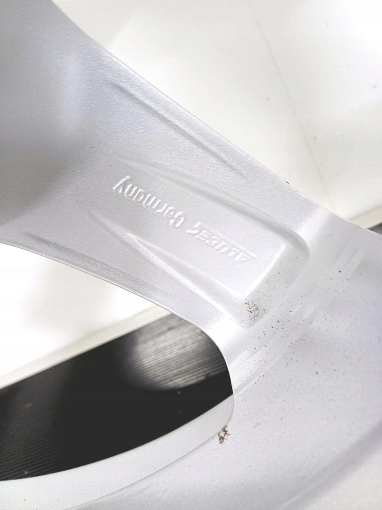 4x Alufelge 17 Zoll 7.5" 5x112 28ET Mercedes-Benz W213 W221 W211 W203 W212 FEL9771871160kg