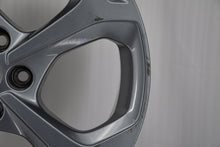 Laden Sie das Bild in den Galerie-Viewer, 1x Alufelge 18 Zoll 7.5" 5x108 50ET Glanz PV4C-C2A Ford Rim Wheel FEL2121816274jb