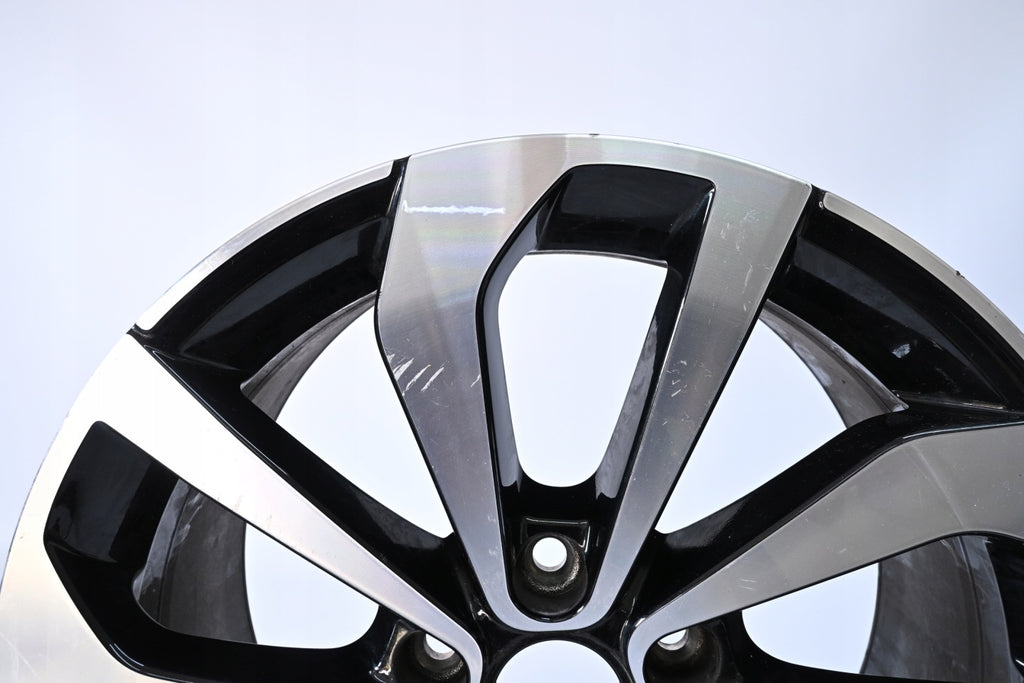 1x Alufelge 17 Zoll 7.0" 5x112 45ET Glanz Schwarz 2GA601025AG VW T-Roc Rim Wheel FEL6478475097wt