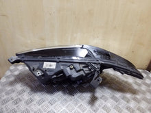 Laden Sie das Bild in den Galerie-Viewer, Frontscheinwerfer Ford Mondeo DS7313W029BE 89908745 Rechts Headlight SCH9297024486hr