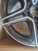 Laden Sie das Bild in den Galerie-Viewer, 1x Alufelge 18 Zoll 8.5" 5x112 A2054019600 Mercedes-Benz W205 Rim Wheel FEL8901234242cr