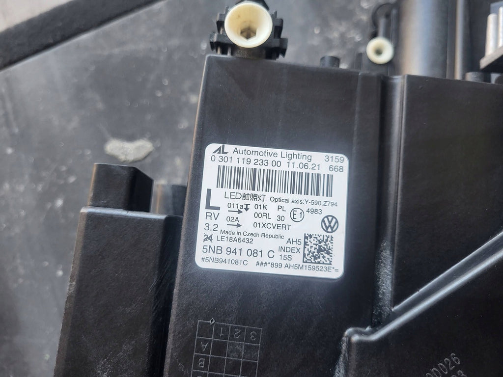 Frontscheinwerfer VW Tiguan 030111923300 5NB941081C Rechts Headlight SCH1874577015he