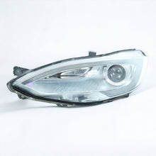 Laden Sie das Bild in den Galerie-Viewer, Frontscheinwerfer Tesla Model S 6005910-00-C 6005911-00-C Links Headlight