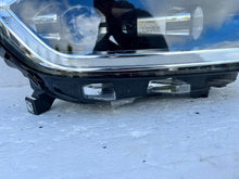 Load image into Gallery viewer, Frontscheinwerfer VW T-Roc T Roc Troc 2GA941036AF Rechts Scheinwerfer Headlight SCH8848697937cs