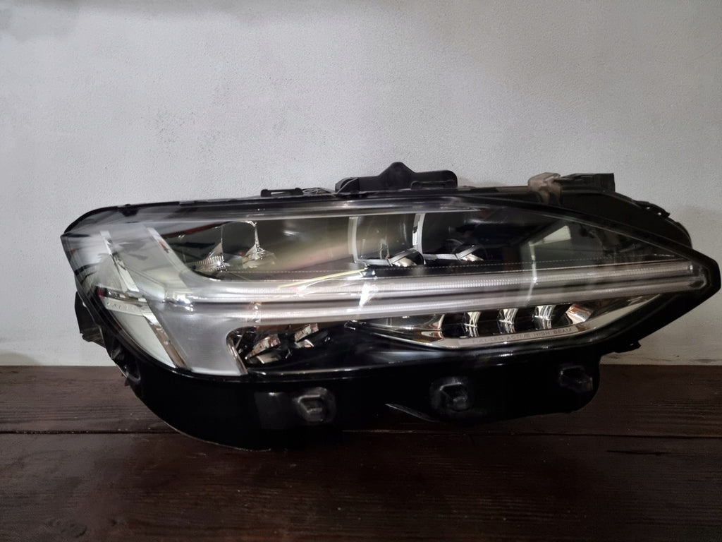 Frontscheinwerfer Volvo S90 V90 31655729 LED Rechts Scheinwerfer Headlight SCH3894648677rl