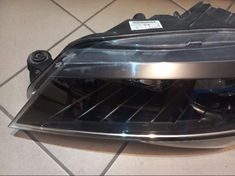 Frontscheinwerfer Skoda Superb III 3V1941015A Links Scheinwerfer Headlight
