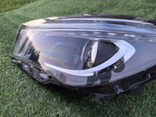 Laden Sie das Bild in den Galerie-Viewer, Frontscheinwerfer Mercedes-Benz Cla A1179065100 Bi-Xenon Links Headlight SCH3460211503dc