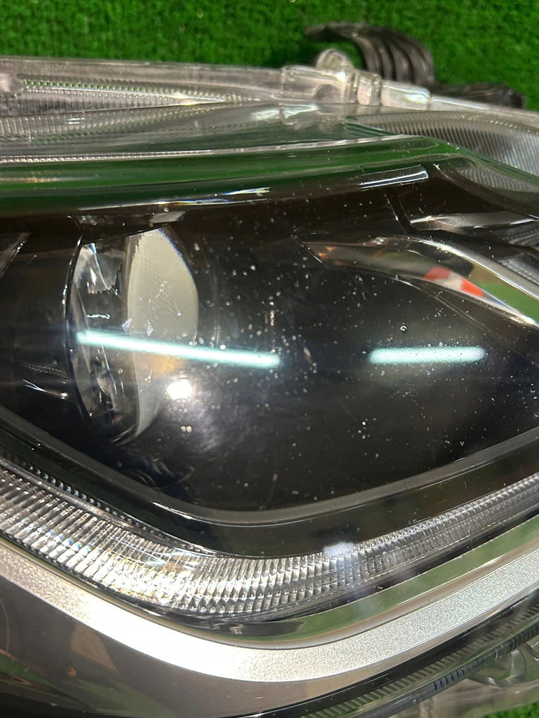 Frontscheinwerfer Toyota Corolla 81110-02T51 Full LED Rechts Headlight SCH5827758421yv