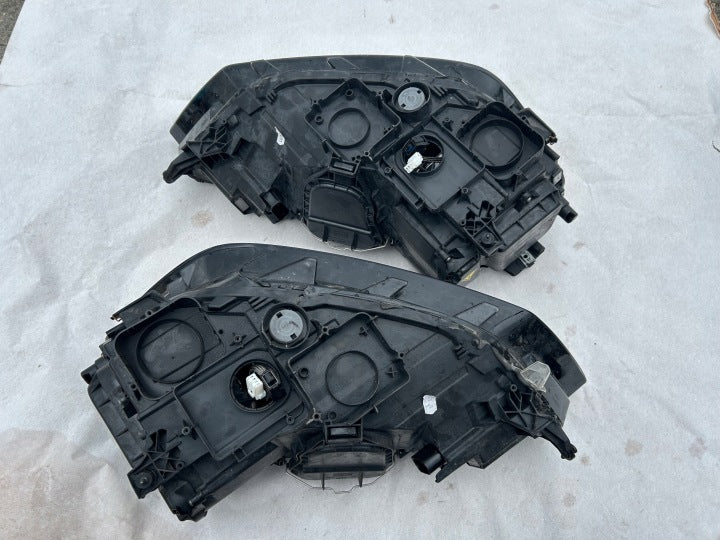 Frontscheinwerfer VW Sportsvan 517941032B 517941031B Ein Satz Headlight SCH8879929046hy