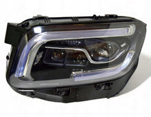 Laden Sie das Bild in den Galerie-Viewer, Frontscheinwerfer Mercedes-Benz W247 2479060106 2479060206 LED Rechts oder Links