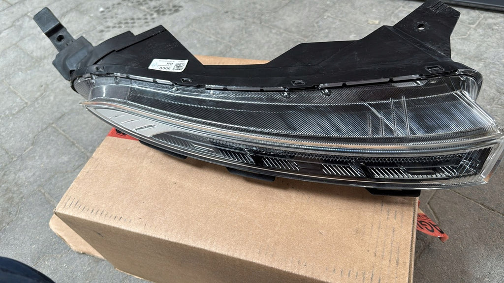 Frontscheinwerfer Hyundai Bayon 92208-Q0500 LED Rechts Scheinwerfer Headlight SCH9436311740vy