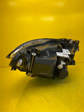 Load image into Gallery viewer, Frontscheinwerfer BMW 1 F21 F20 8738691-01 LED Ein Stück (Rechts oder Links) SCH8241475334sf