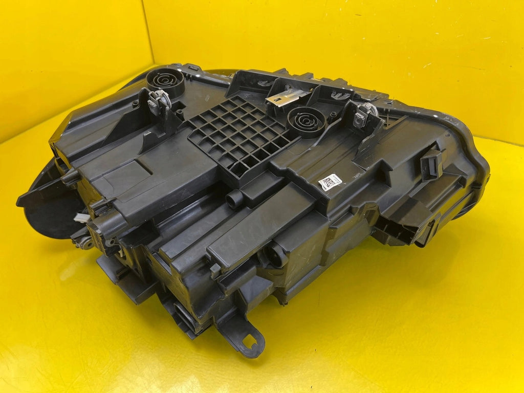 Frontscheinwerfer BMW X1 F48 7472250-06 LED Rechts Scheinwerfer Headlight SCH5890017213zf