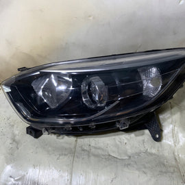 Frontscheinwerfer Renault Captur 260600698R 030128121100 Links Headlight SCH9729309231qa