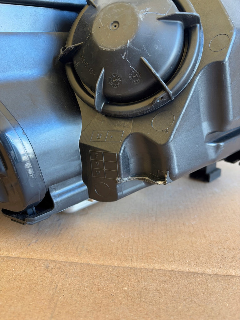 Frontscheinwerfer BMW E60 E61 7189312 70446711 Xenon Links Headlight SCH8900151284st