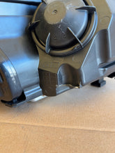 Load image into Gallery viewer, Frontscheinwerfer BMW E60 E61 7189312 70446711 Xenon Links Headlight SCH8900151284st