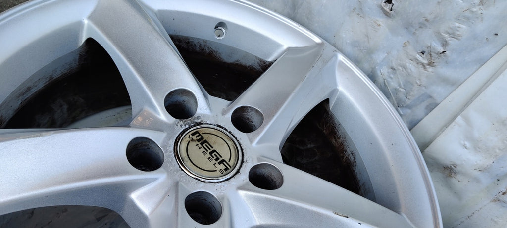 4x Alufelge 17 Zoll 7.5" 5x114.3 38ET Kia Rim Wheel FEL6098751682tl